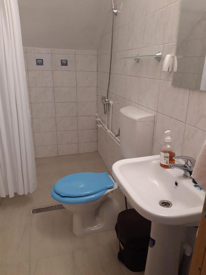Cazare Adela Horezu Esterno foto