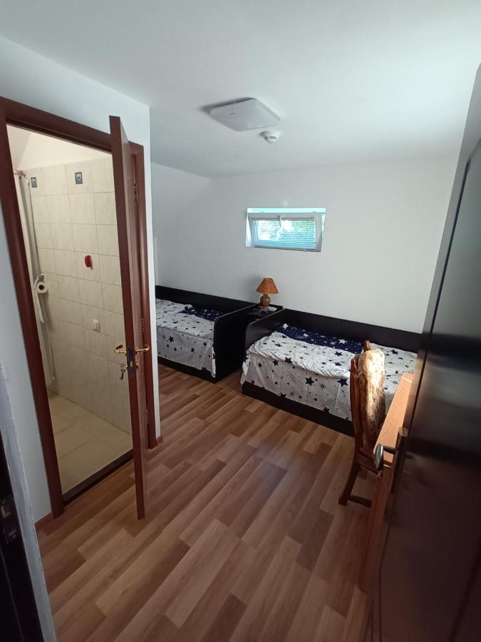 Cazare Adela Horezu Esterno foto